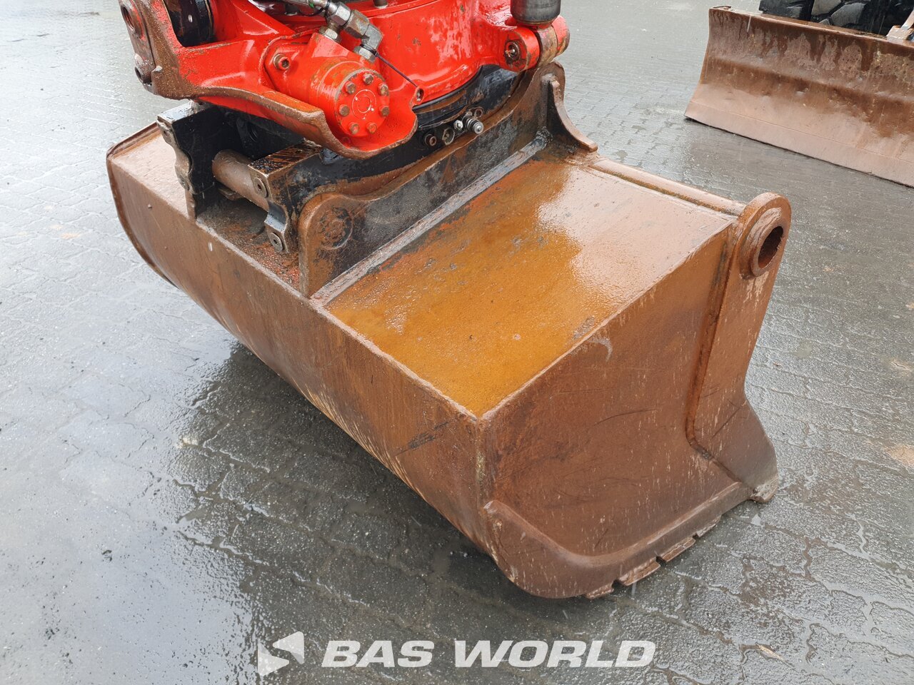 Other : Hitachi ZX140W -3 Pelle sur pneus
