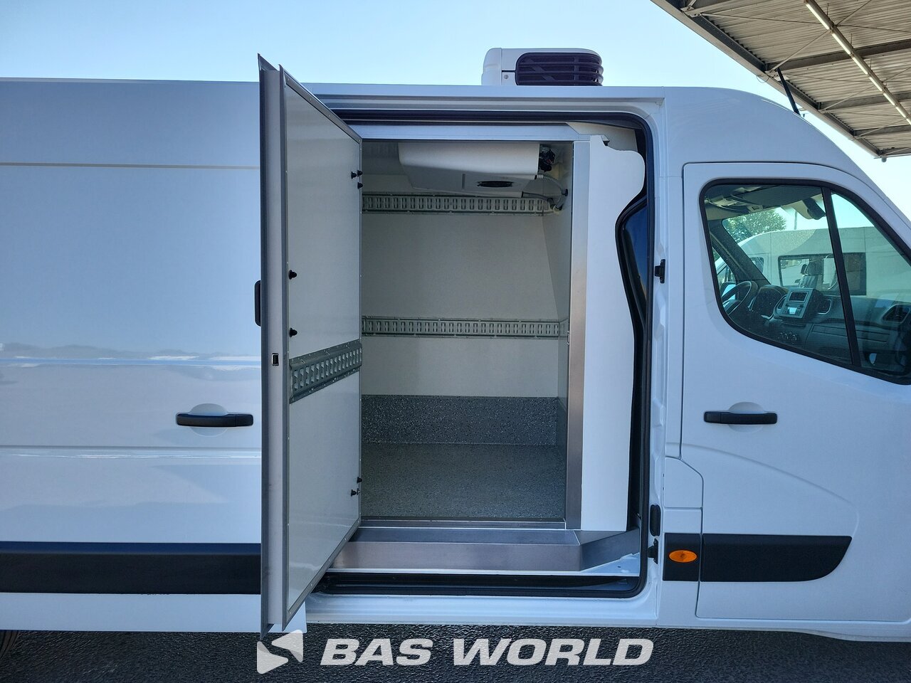 Other : Renault Master 135PK Fourgon frigorifique fermé