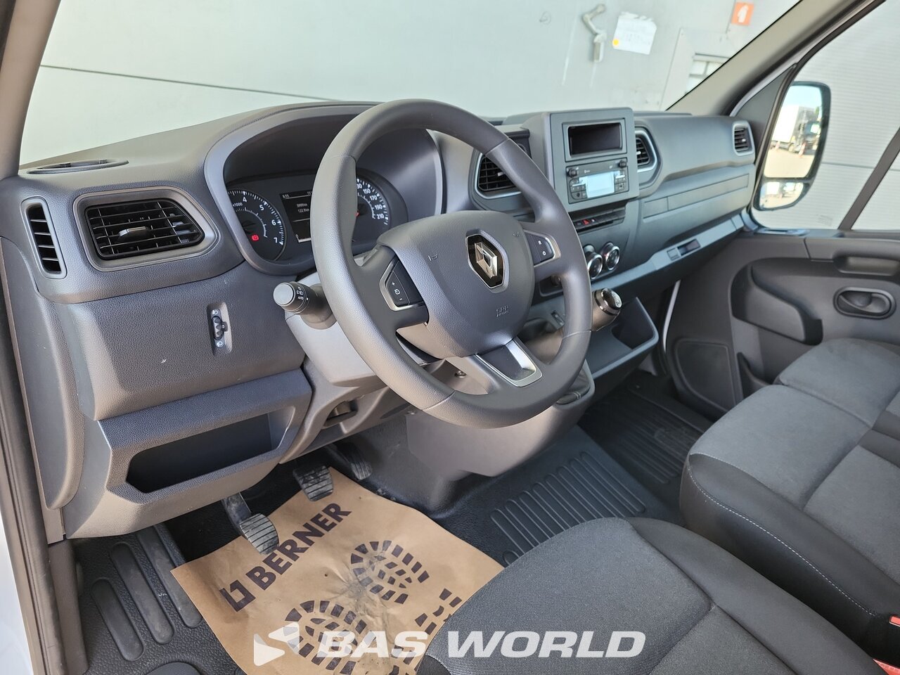 Other : Renault Master 135PK Fourgon frigorifique fermé