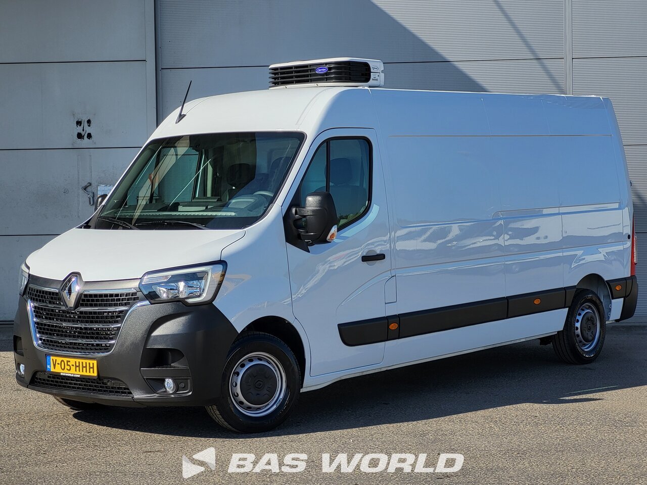 Front left : Renault Master 135PK Fourgon frigorifique fermé