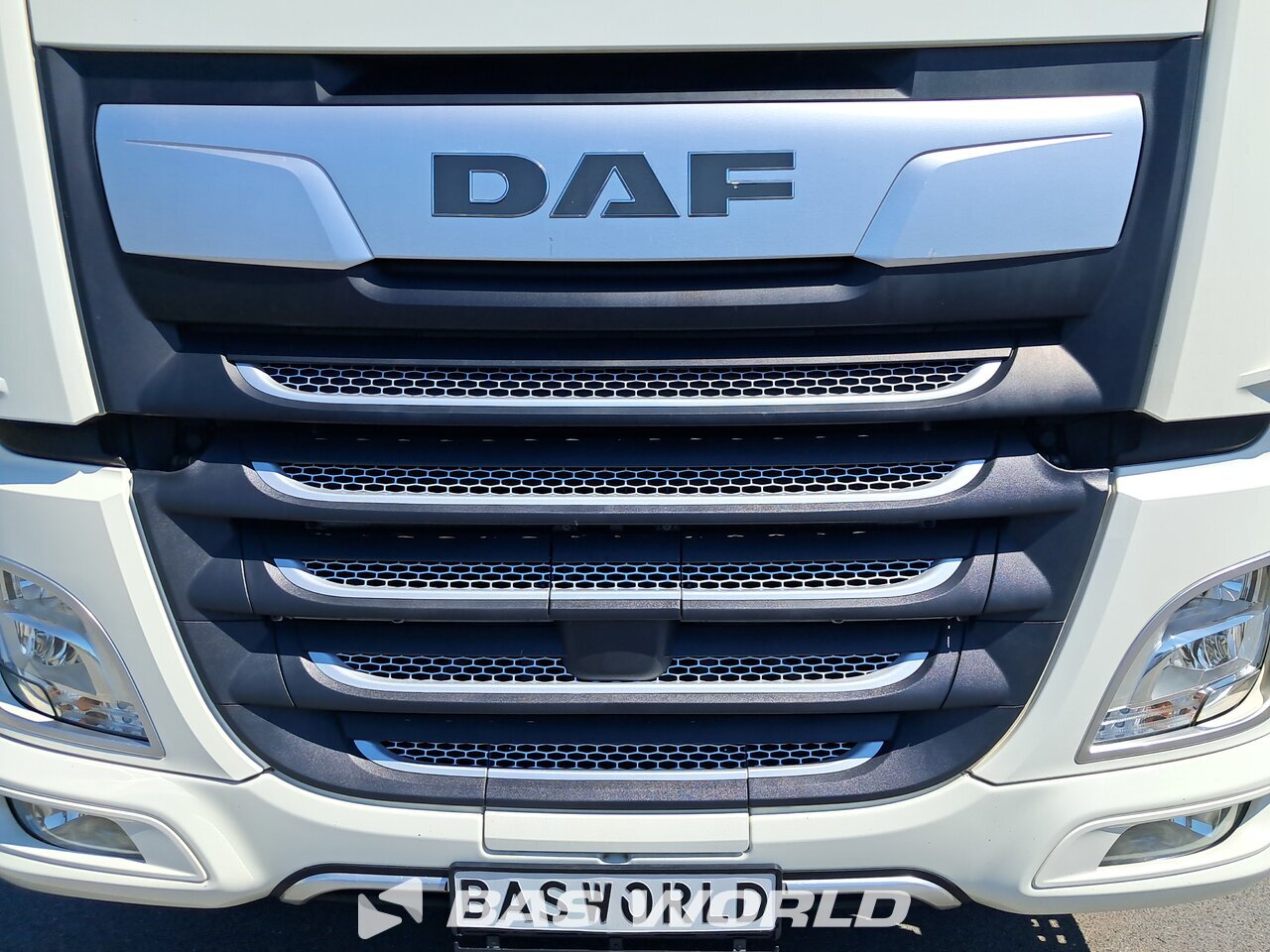 Grille : DAF XF 480 4X2 Tracteur routier
