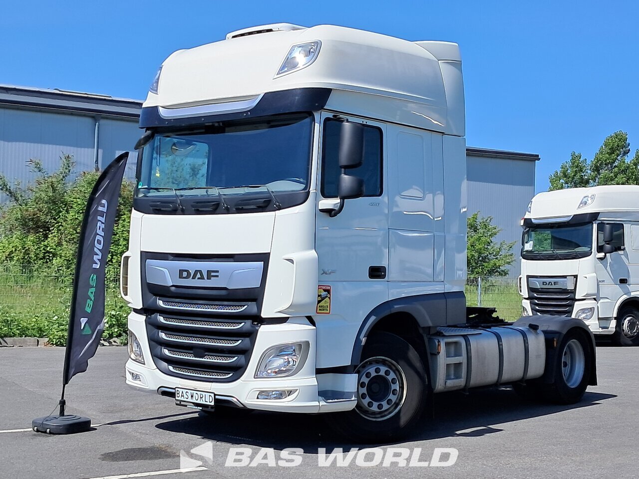 Front left : DAF XF 480 4X2 Tracteur routier