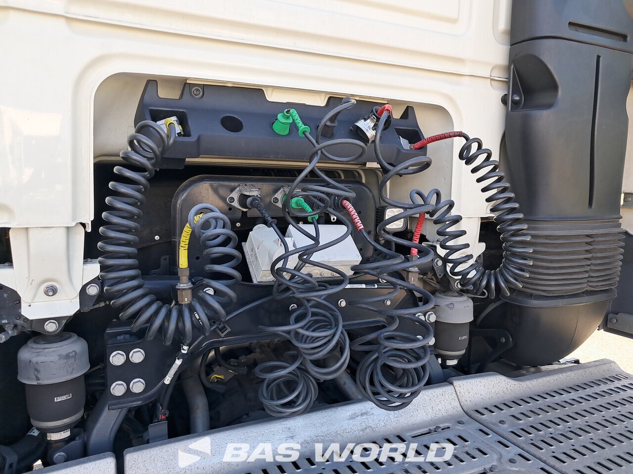 Trailer connections : DAF XF 480 4X2 Tracteur routier