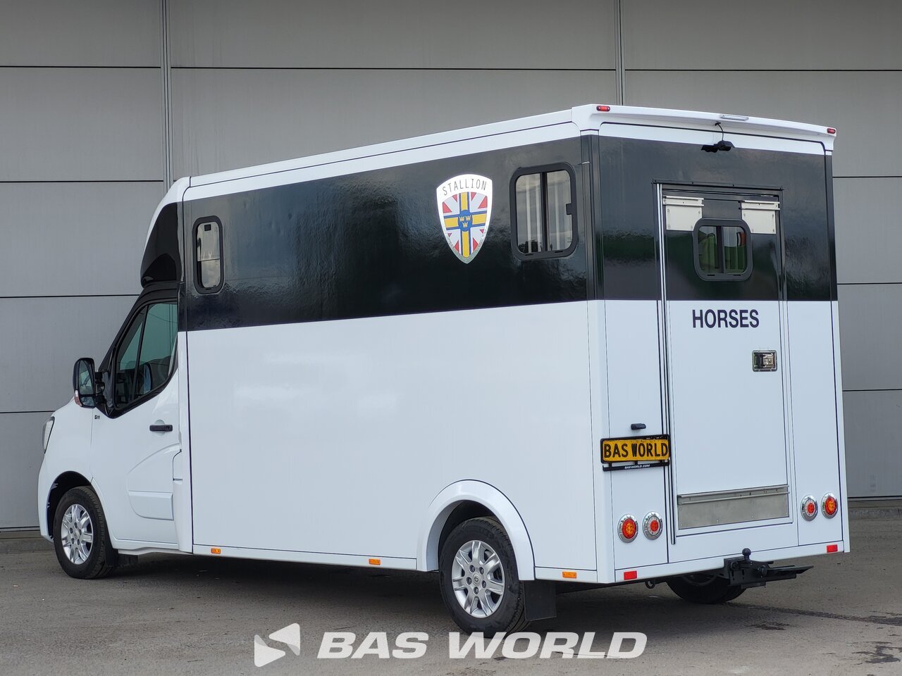 Other : Renault Master 165PK Camion chevaux