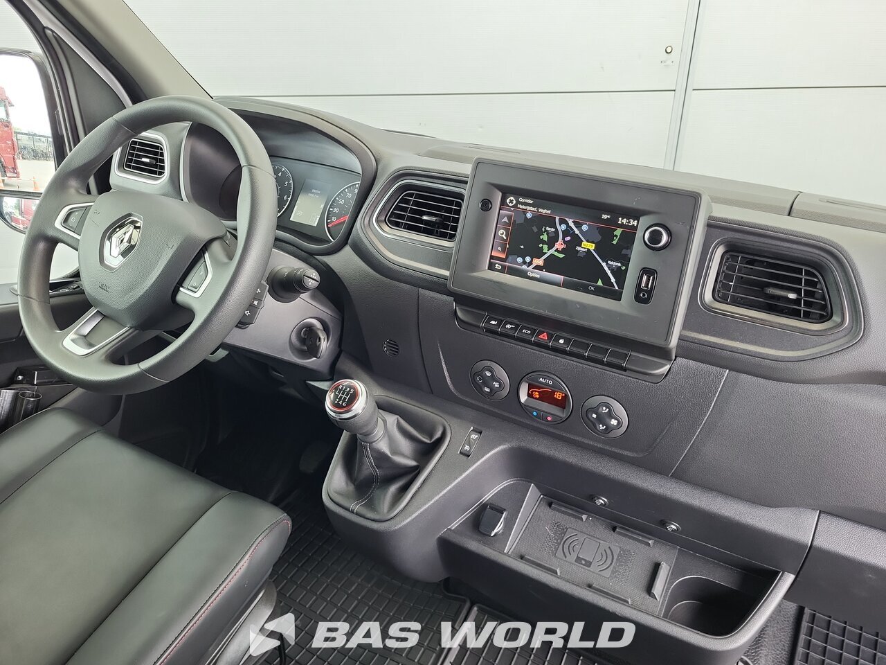 Other : Renault Master 165PK Camion chevaux