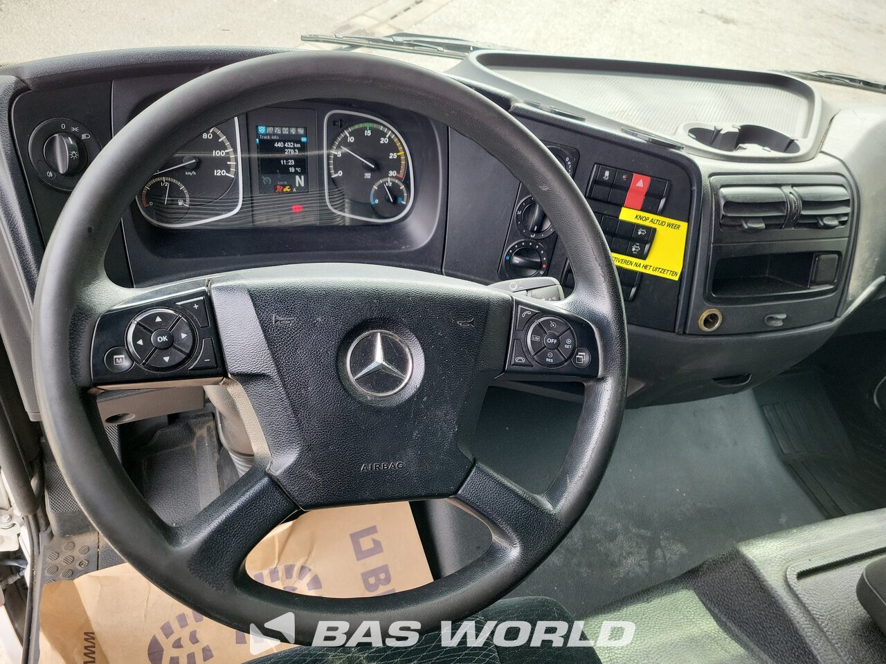 Other : Mercedes Atego 816 4X2 Karhof Carrosseries fourgons