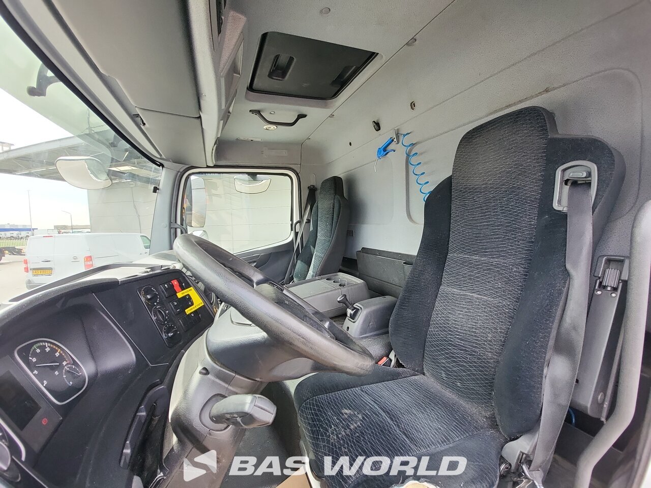 Other : Mercedes Atego 816 4X2 Karhof Carrosseries fourgons