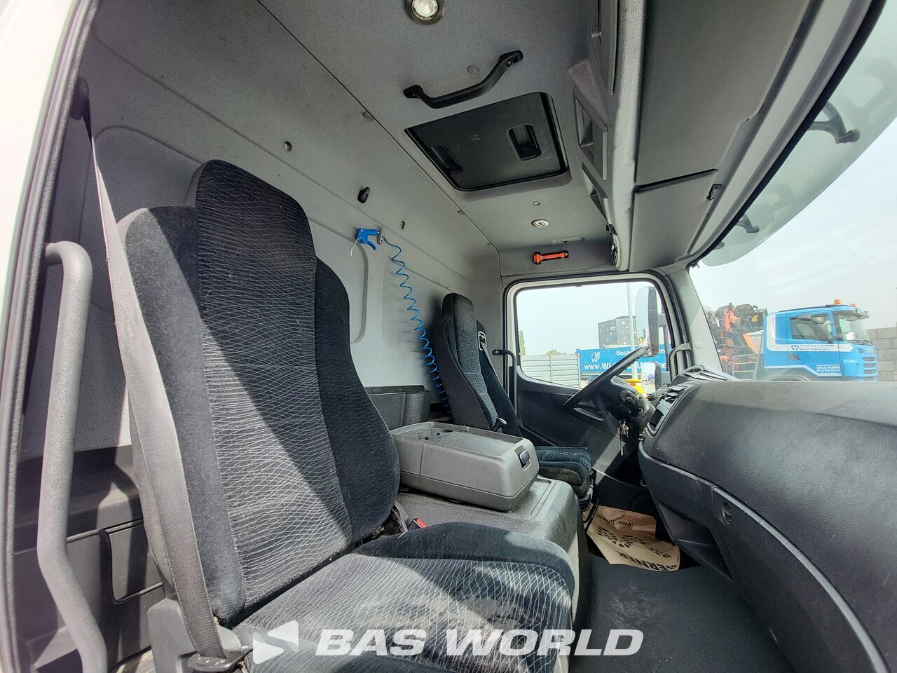Other : Mercedes Atego 816 4X2 Karhof Carrosseries fourgons