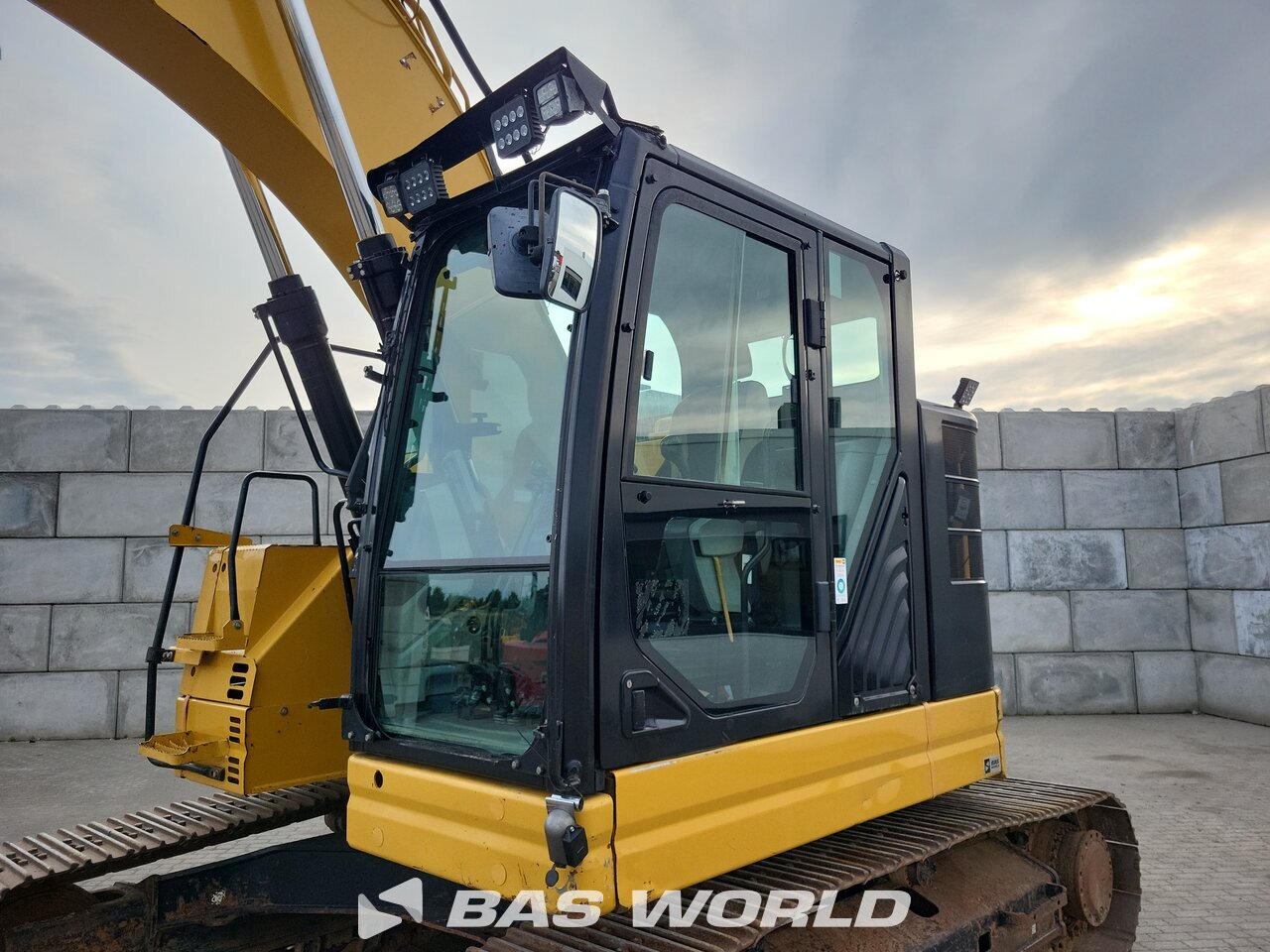 Other : Caterpillar 325 FL CR Pelle sur chenilles