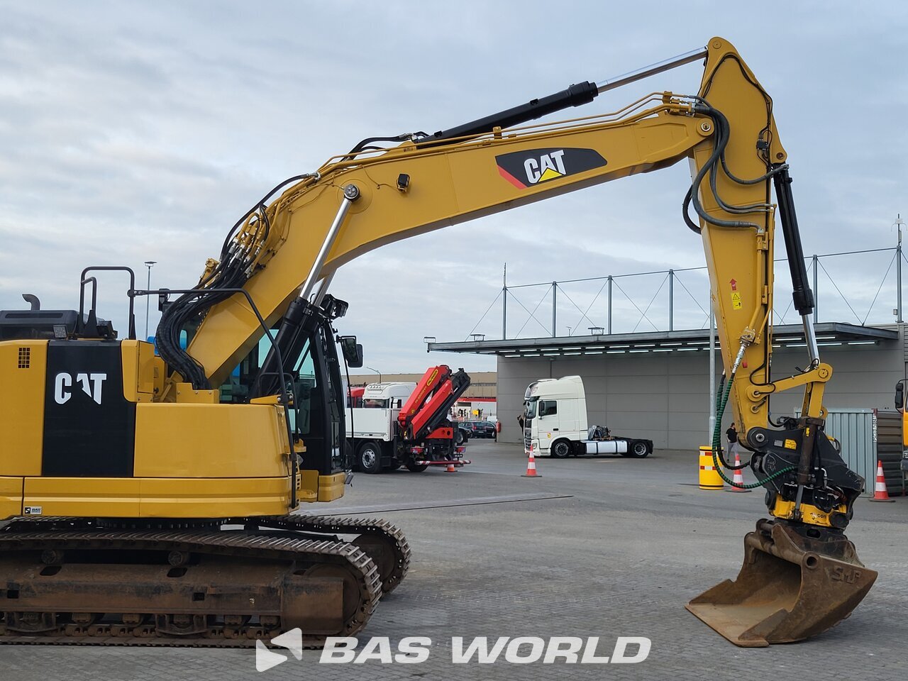 Other : Caterpillar 325 FL CR Pelle sur chenilles