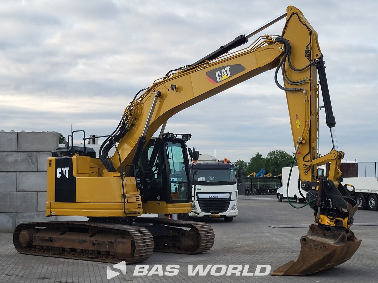 Other : Caterpillar 325 FL CR Pelle sur chenilles