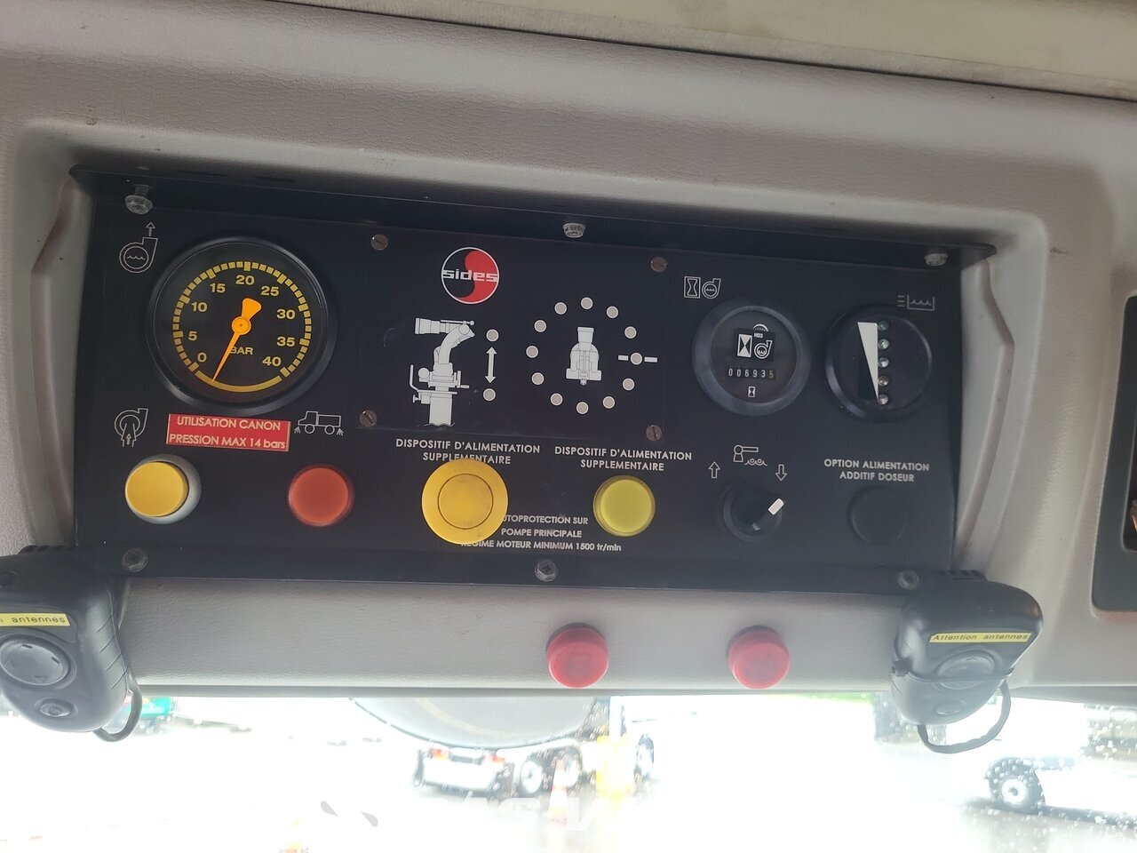 Other : Renault 4X4 Thomas Sides   Type: CCFS 6000 Camion de pompiers