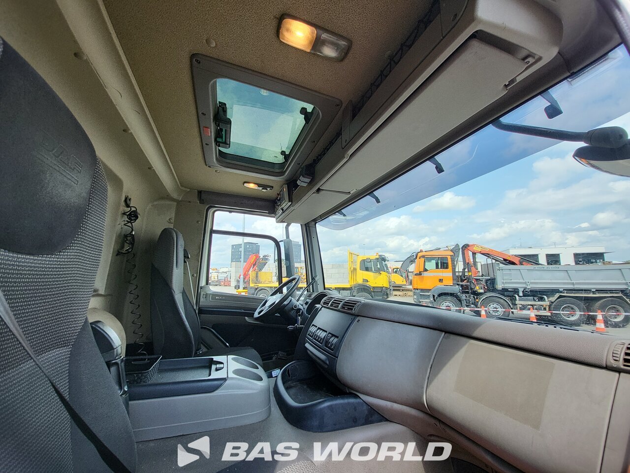 Other : DAF CF75.250 6X2 Geesinknorba Type: GPM III 20H25 Camion d'ordures