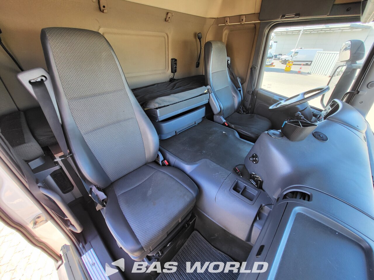 Other : Scania P250 4X2 Carrosseries fourgons