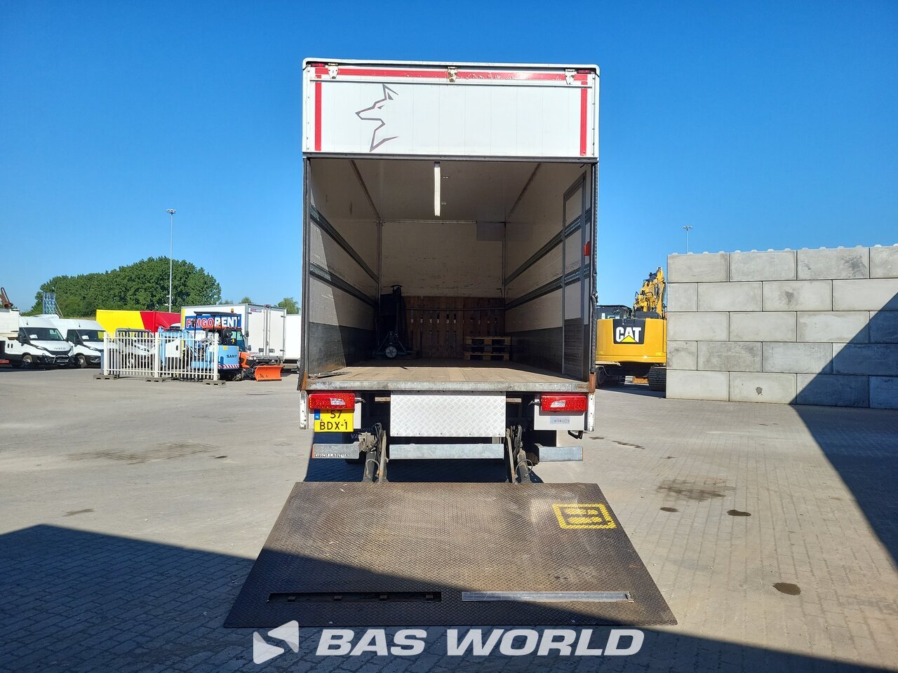 Other : Scania P250 4X2 Carrosseries fourgons