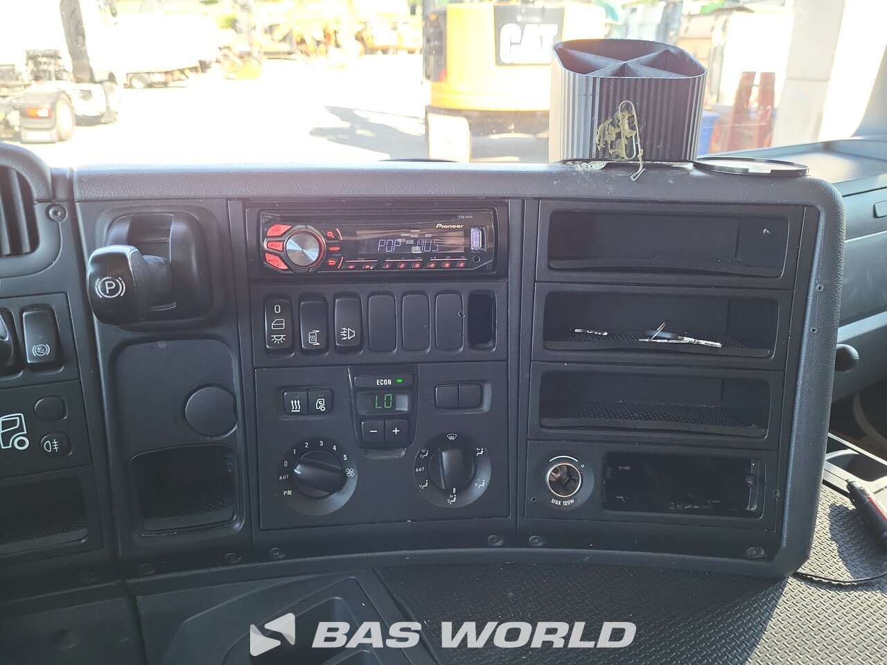 Other : Scania P250 4X2 Carrosseries fourgons