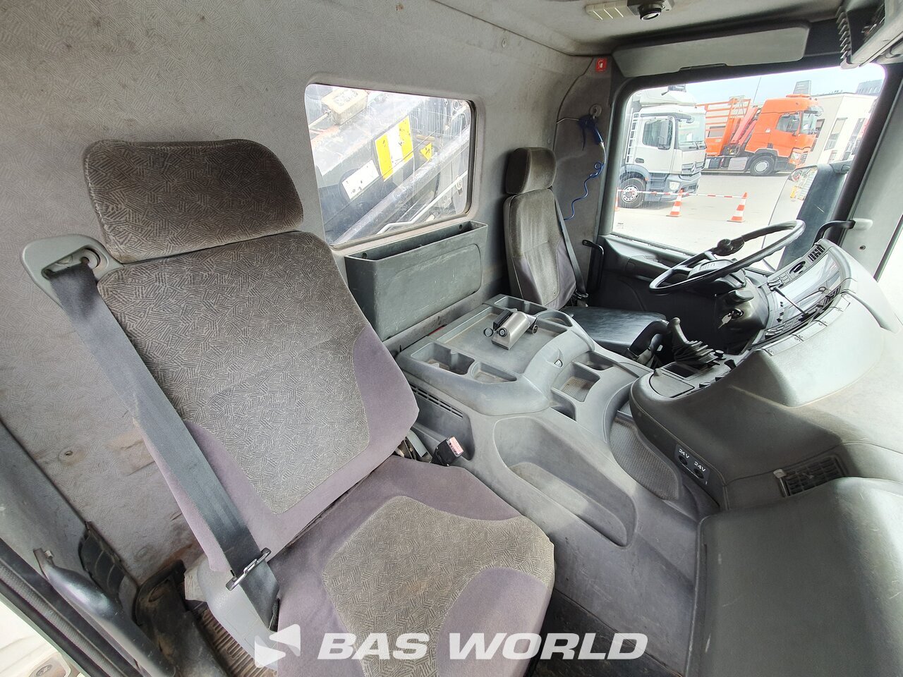 Other : Scania P94 6X4 Camion Benne