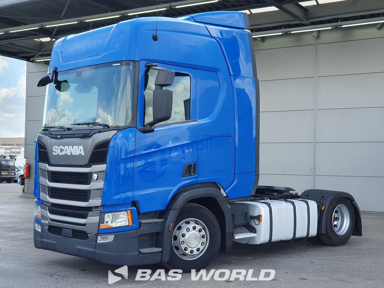 Front left : Scania R500 4X2 Tracteur routier