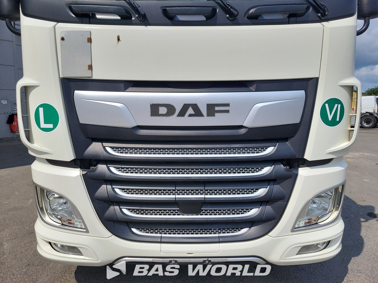 Other : DAF XF 480 6X2 GNIOTPOL Camion à Caisse Mobile