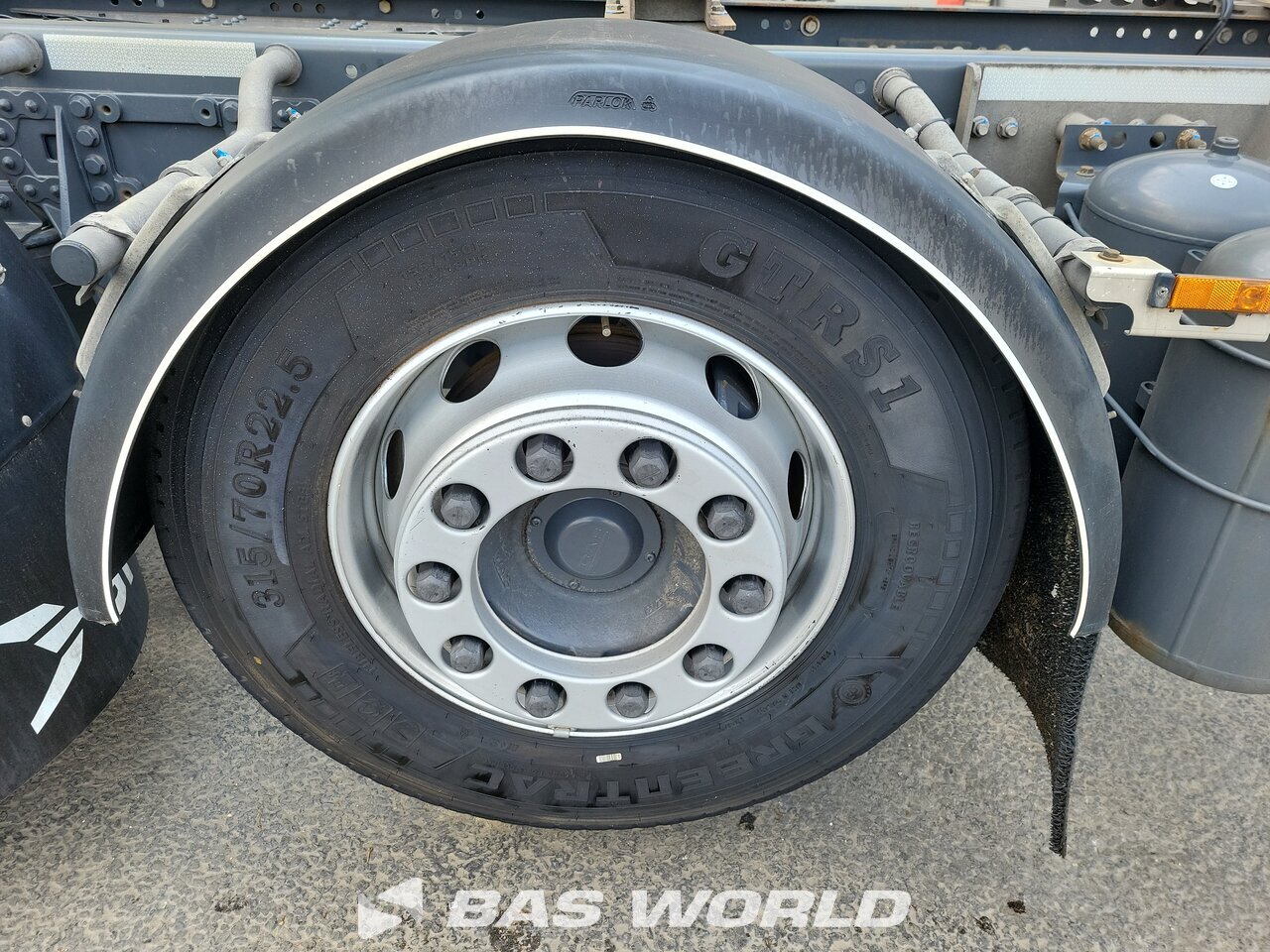 Other : DAF XF 480 6X2 GNIOTPOL Camion à Caisse Mobile