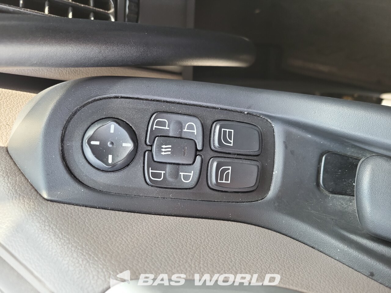 Other : DAF XF 480 6X2 GNIOTPOL Camion à Caisse Mobile