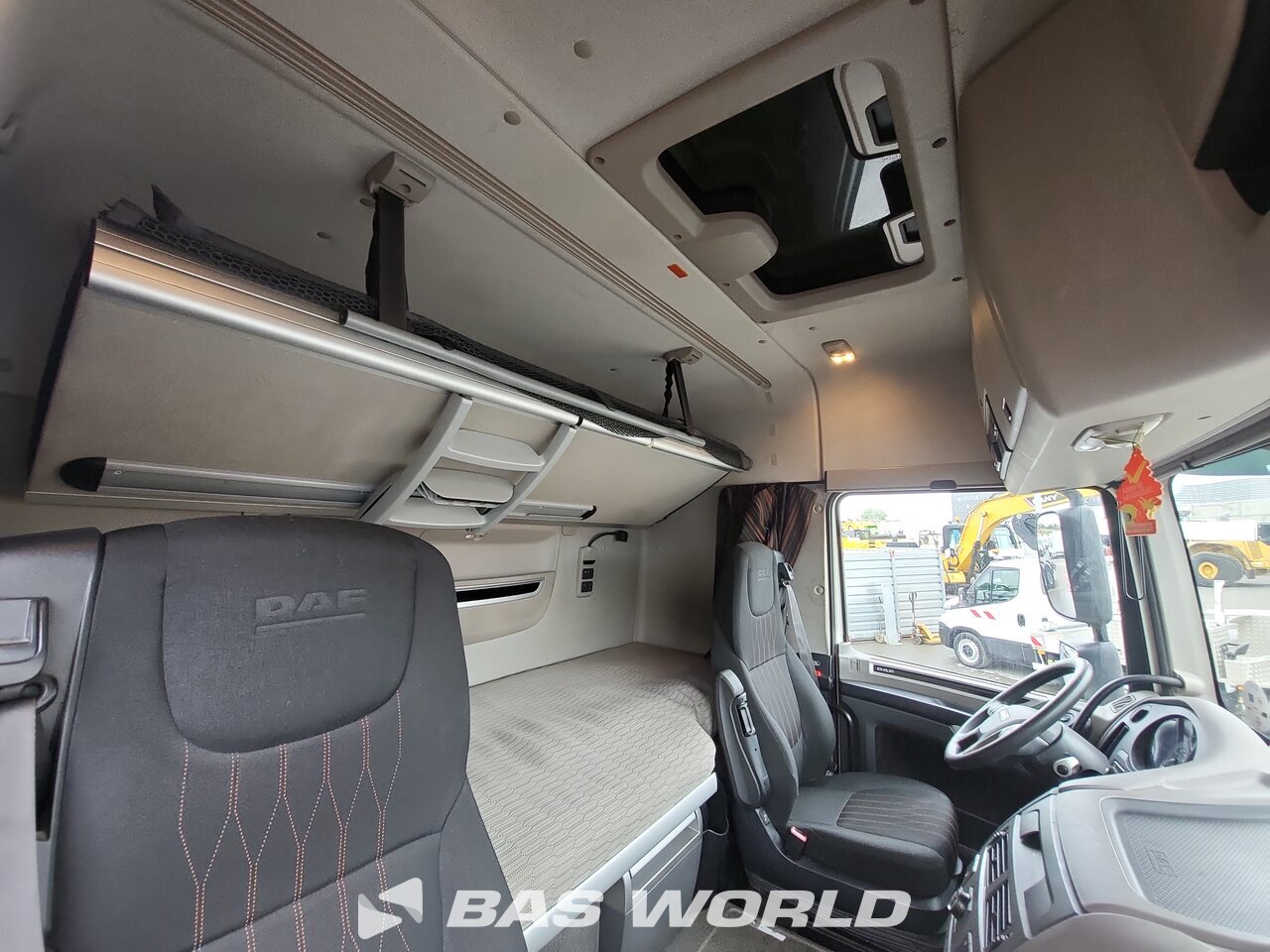 Other : DAF XF 480 6X2 Gniotpol Camion à Caisse Mobile