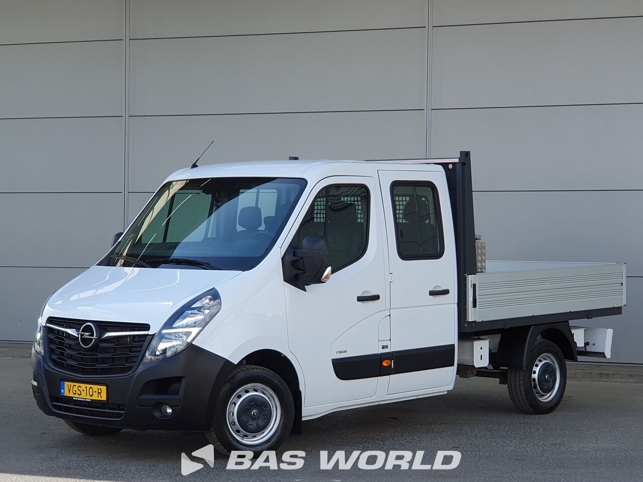 Front left : Opel Movano 135PK Ouvert