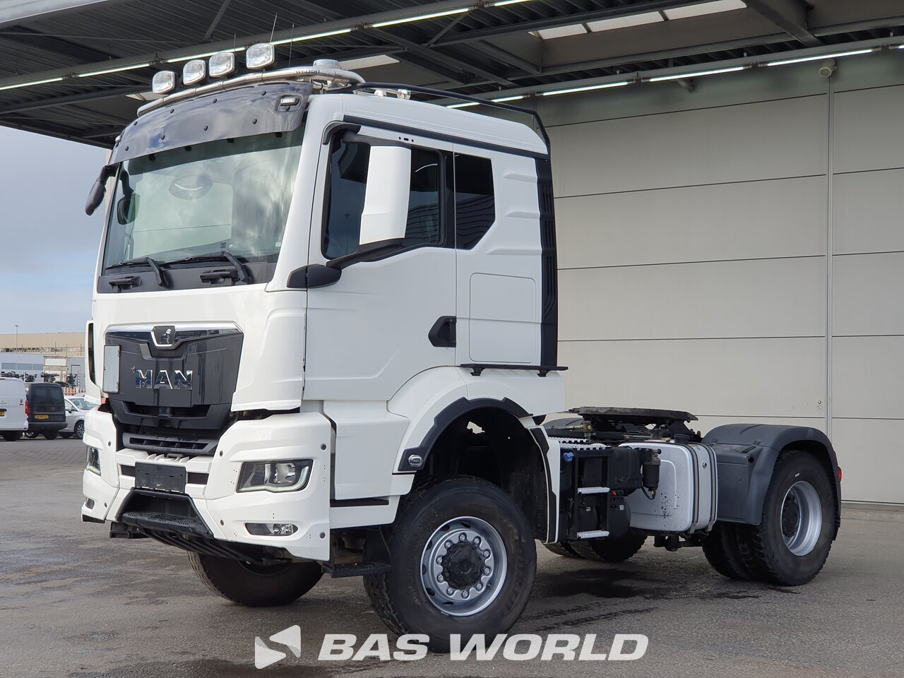 Front left : MAN TGS 22.510 4X4 Tracteur routier