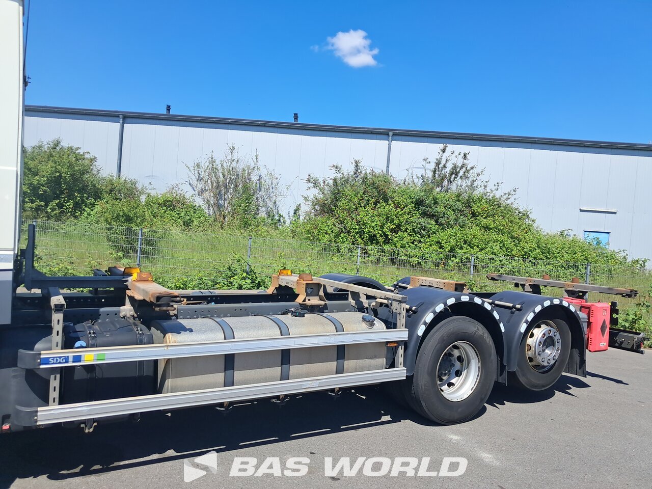 Superstructure : DAF XF 450 6X2 SGD Camion à Caisse Mobile