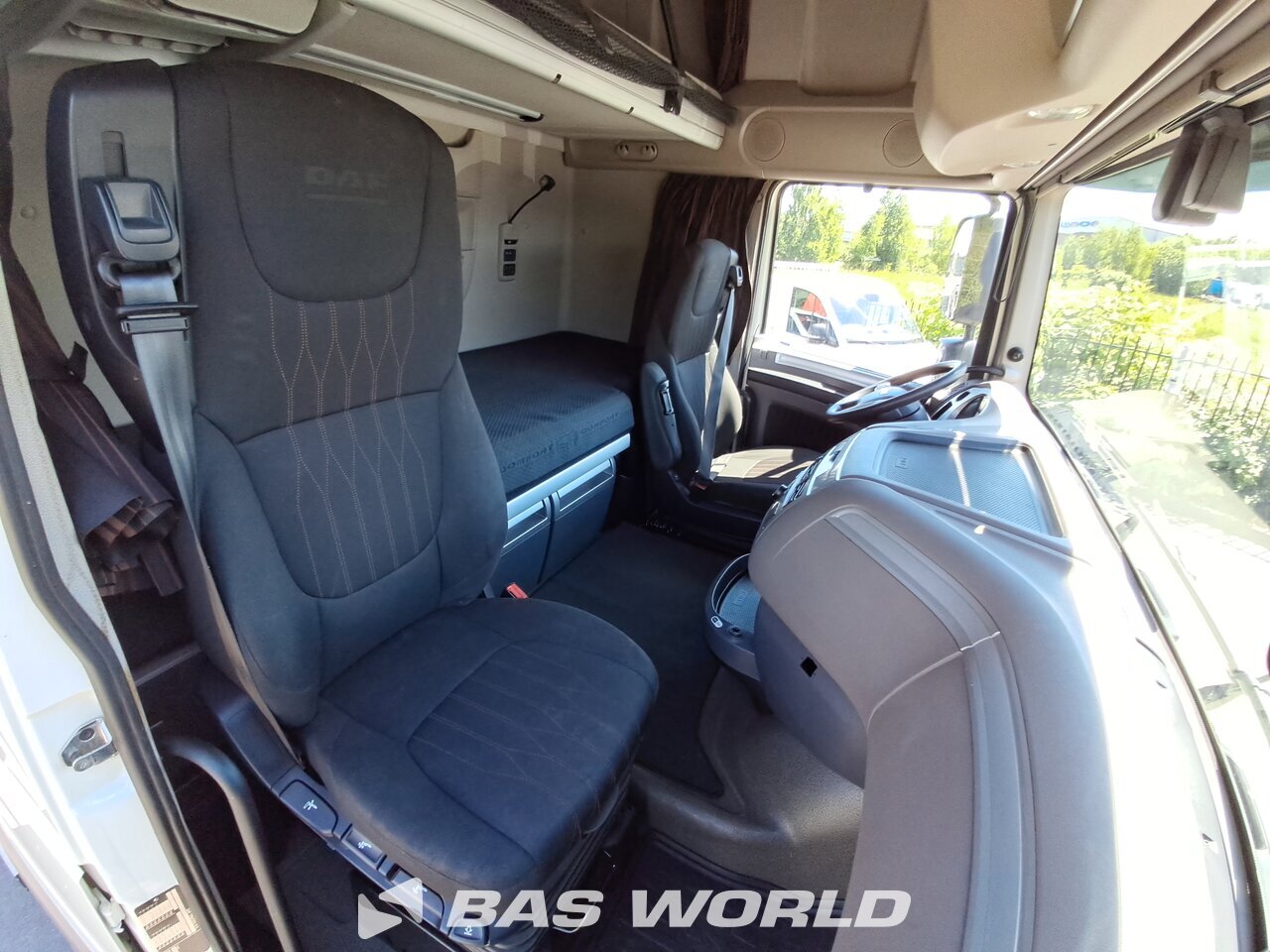Other : DAF XF 450 6X2 SGD Camion à Caisse Mobile
