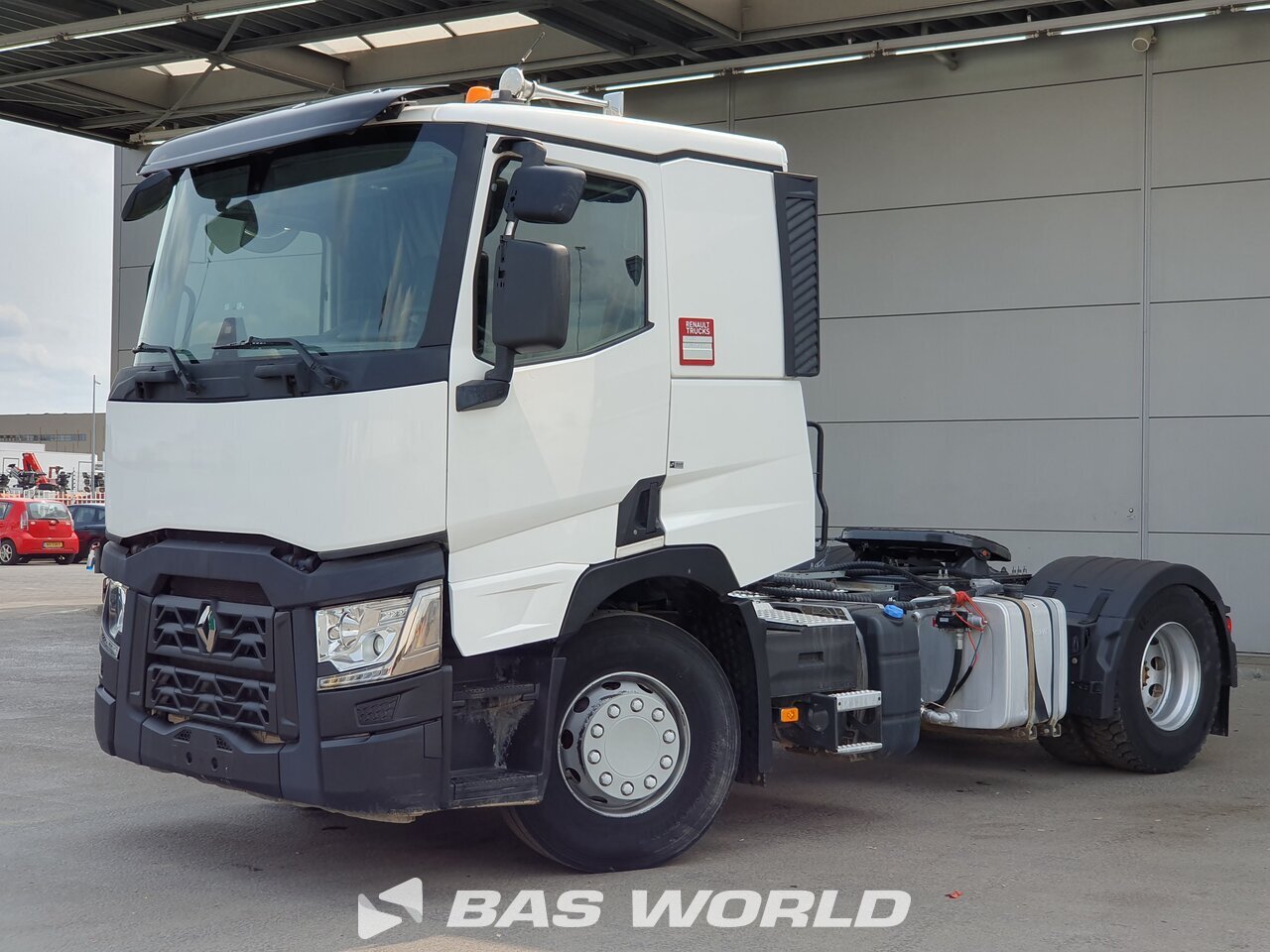 Front left : Renault T 480 4X2 Tracteur routier