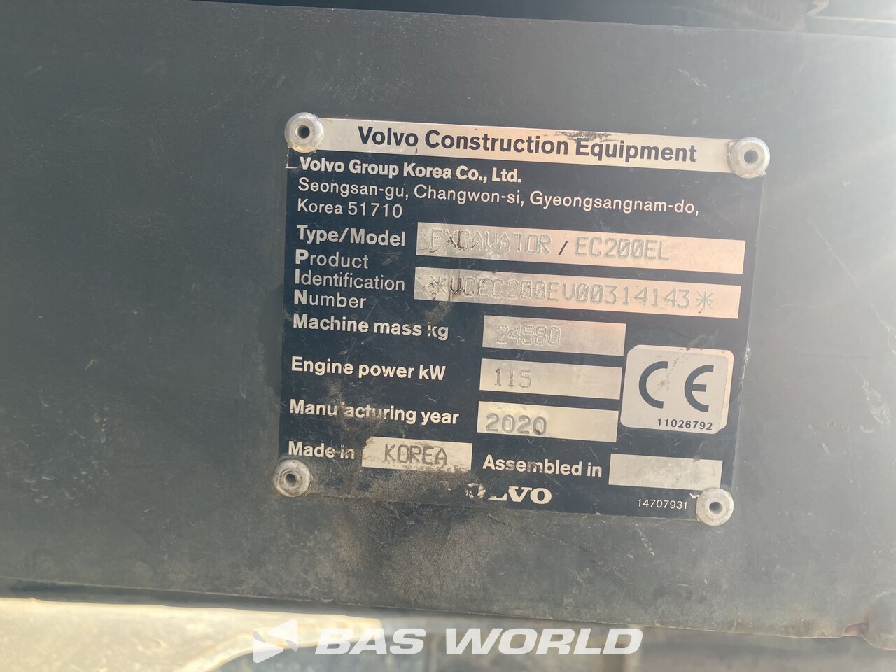 Other : Volvo EC200 E L Pelle sur chenilles