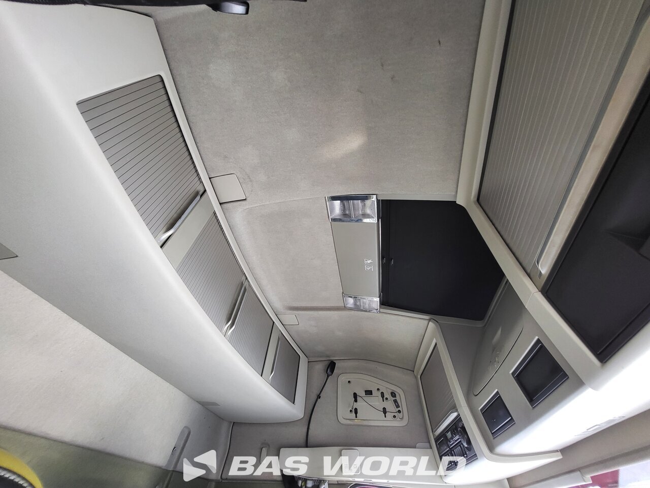 Other : Volvo FH16 700 6X4 Joab camion à bras