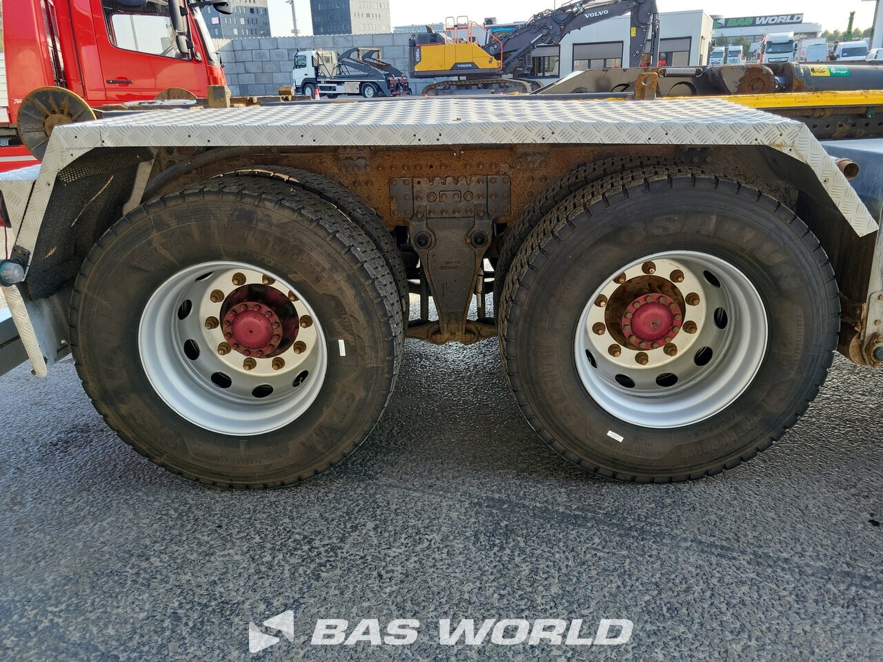 Other : Volvo FH16 700 6X4 Joab camion à bras