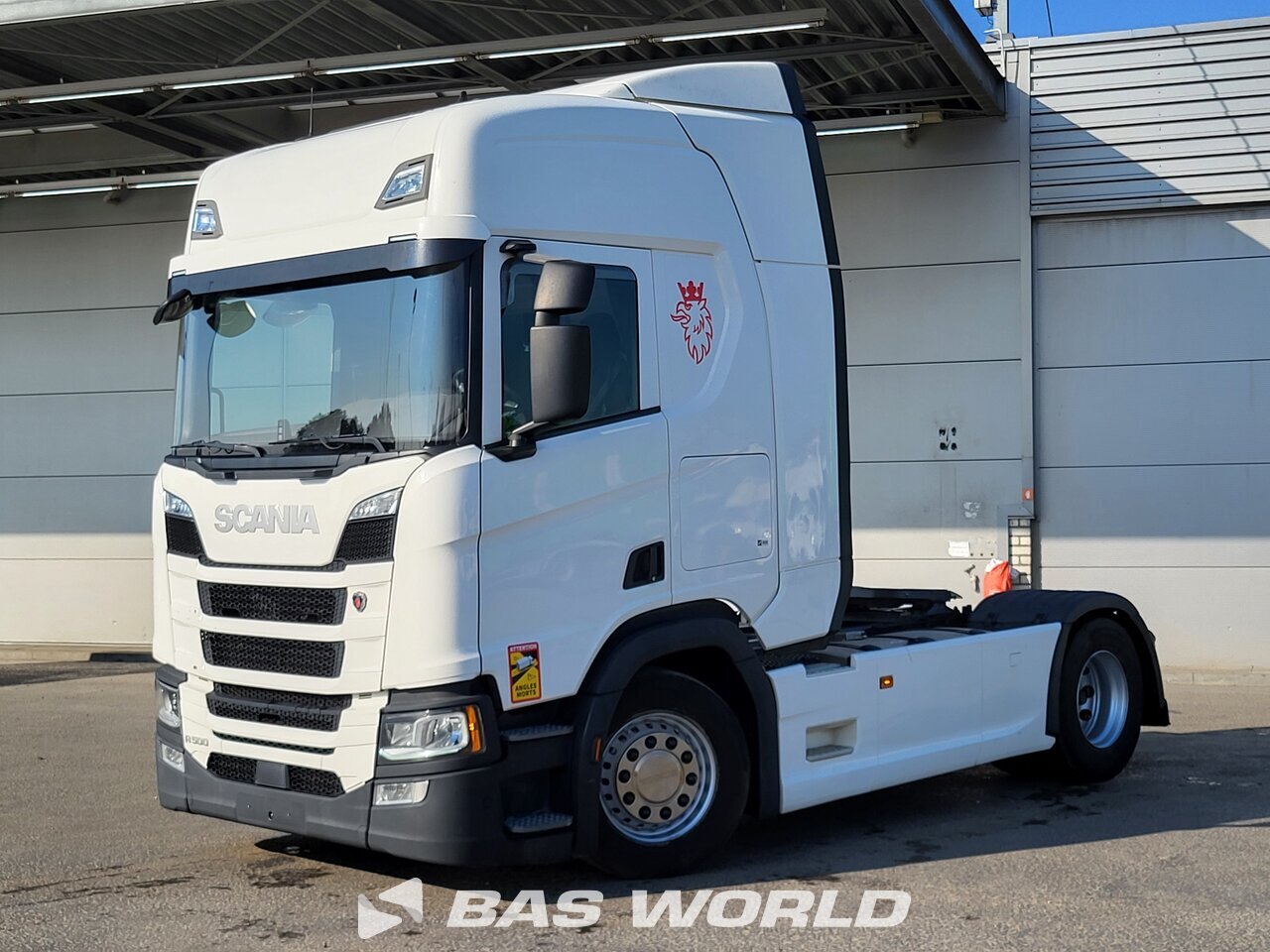 Front left : Scania R500 4X2 Tracteur routier
