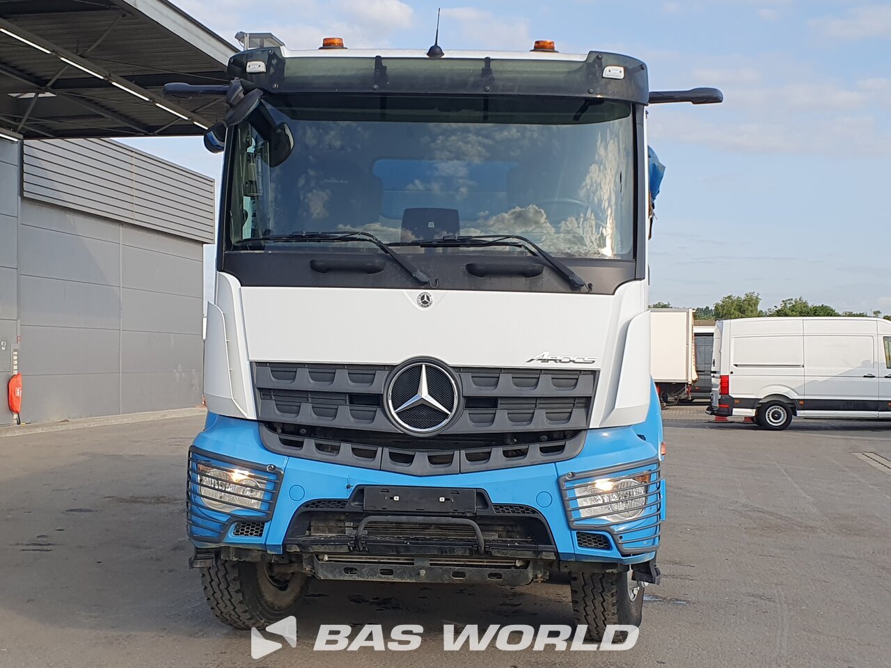 Other : Mercedes Arocs 3243 8X4 Socovi Camion Benne