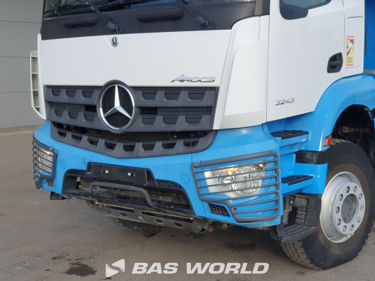 Other : Mercedes Arocs 3243 8X4 Socovi Camion Benne