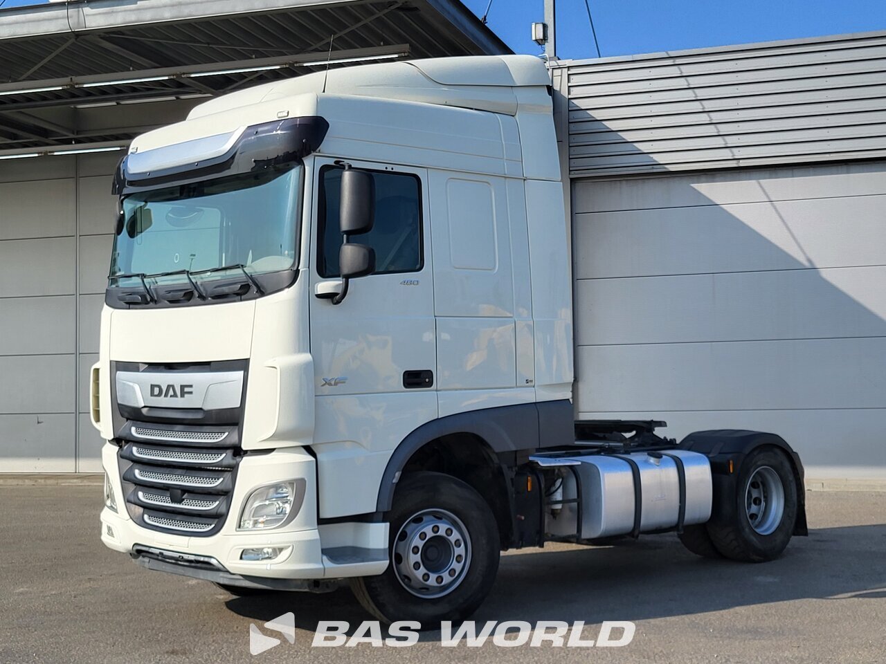 Front left : DAF XF 480 4X2 Tracteur routier