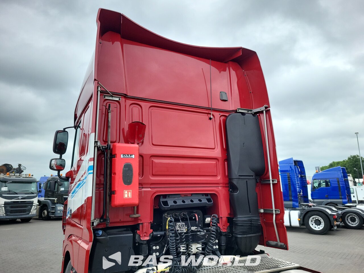 Back of cabin : DAF XF 480 4X2 Tracteur routier