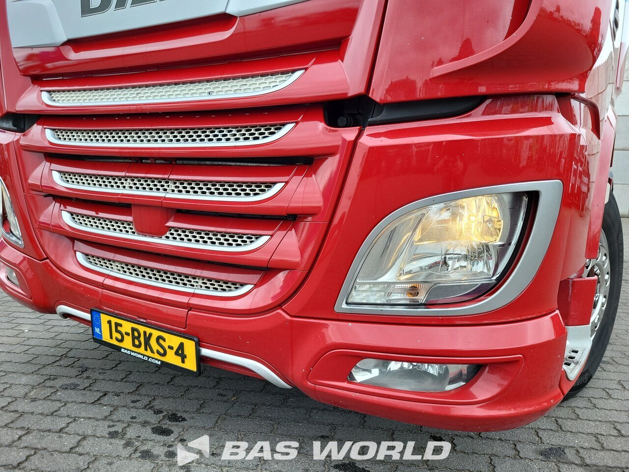 Lights : DAF XF 480 4X2 Tracteur routier