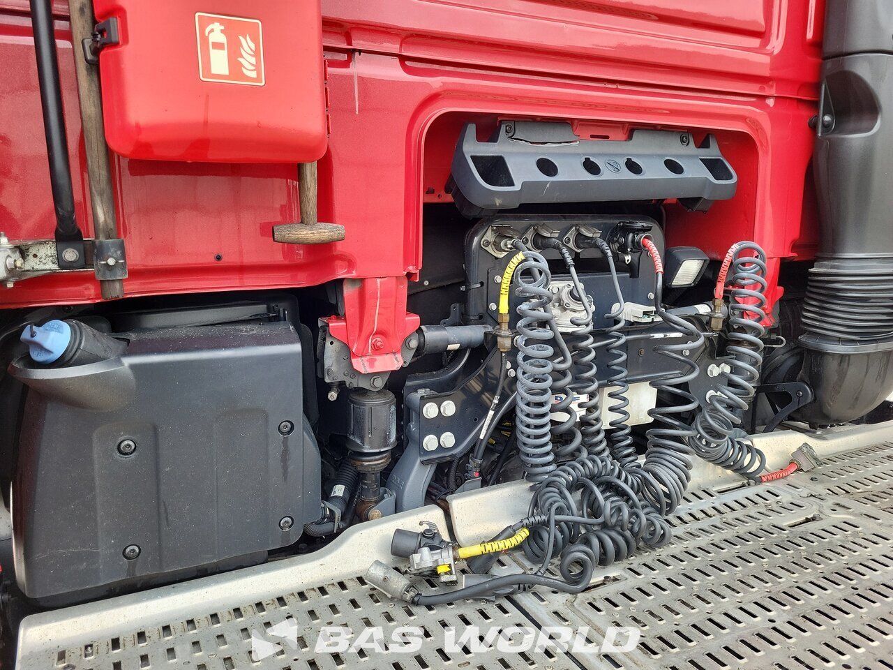 Trailer connections : DAF XF 480 4X2 Tracteur routier