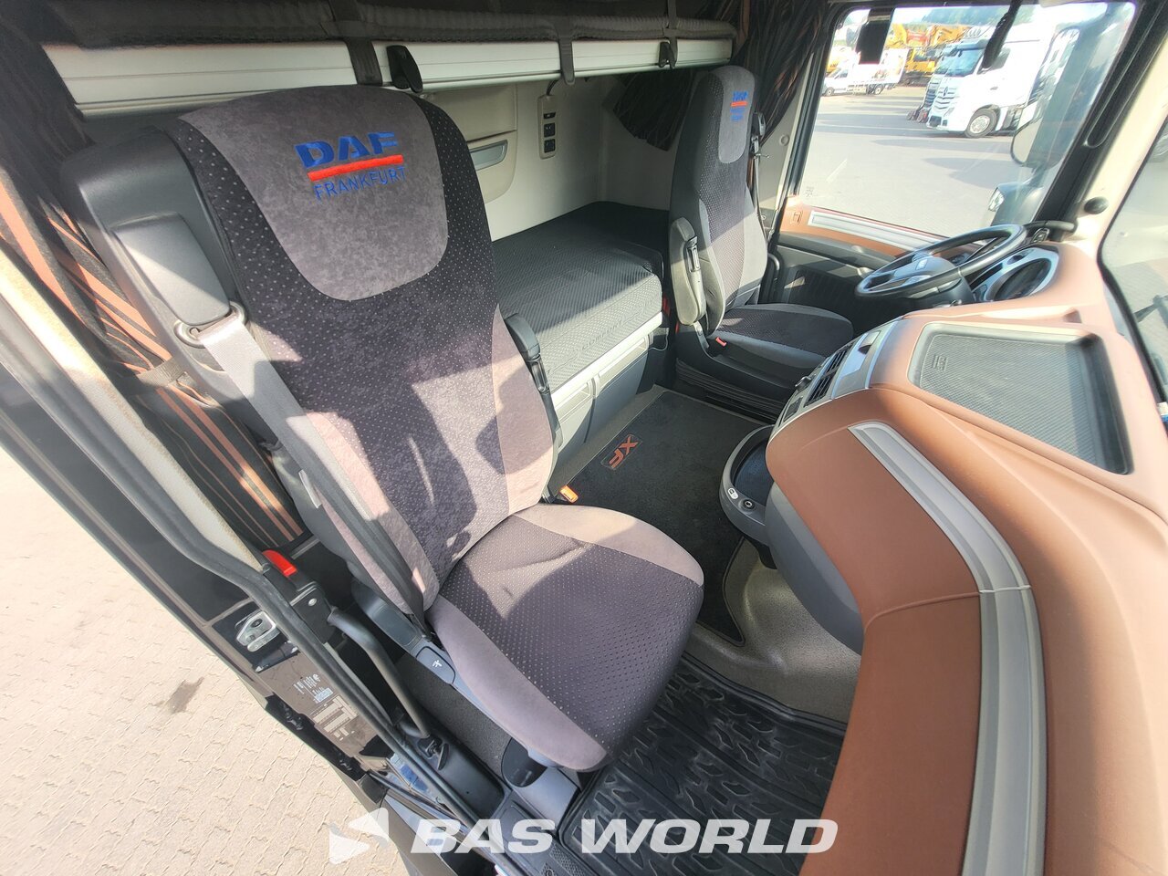 Other : DAF XF 530 4X4 Tracteur routier