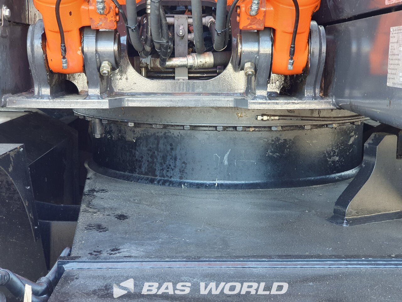 Other : Hitachi ZX140W -6 Pelle sur pneus
