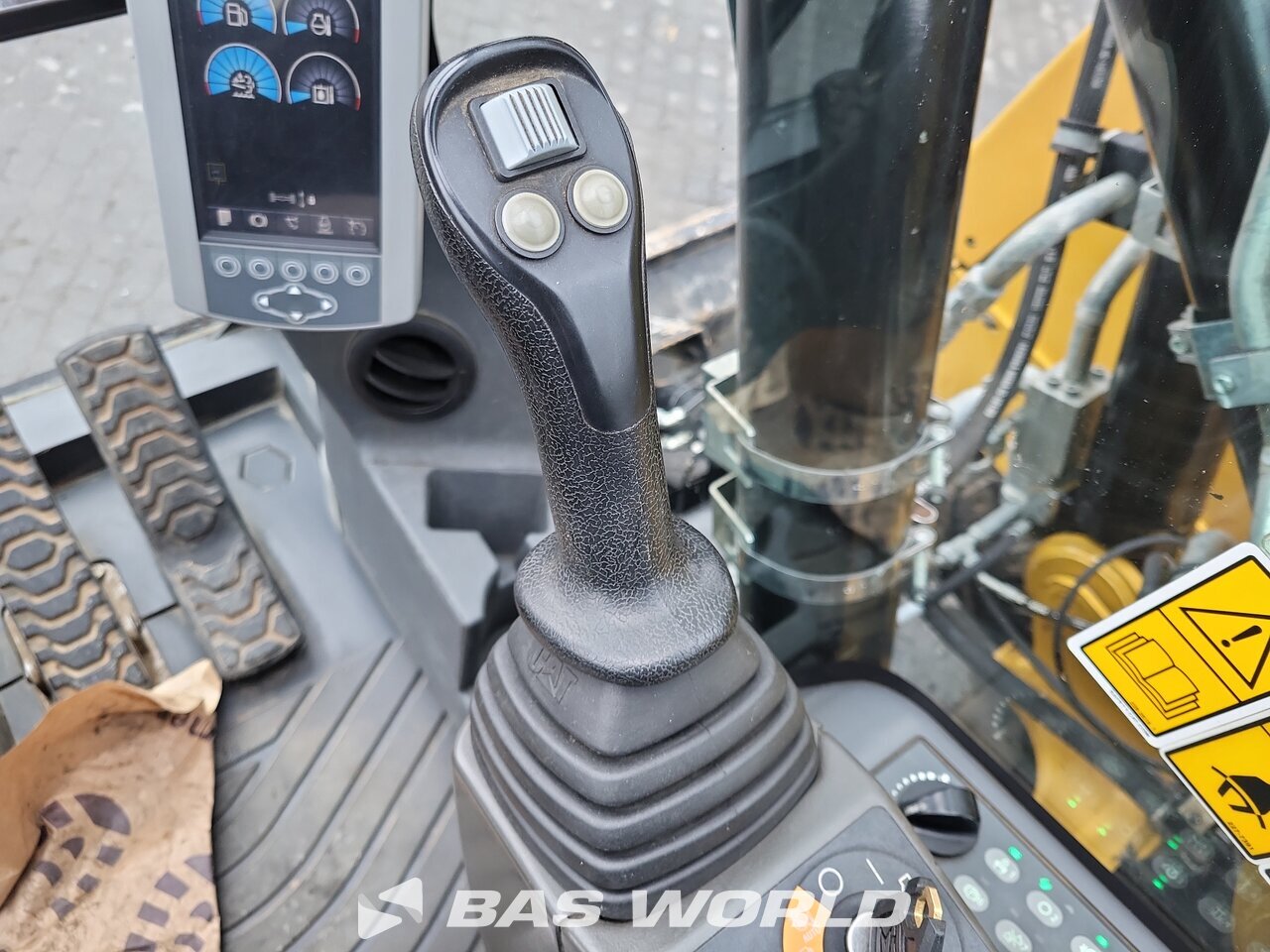 Other : Caterpillar M314 F Pelle sur pneus
