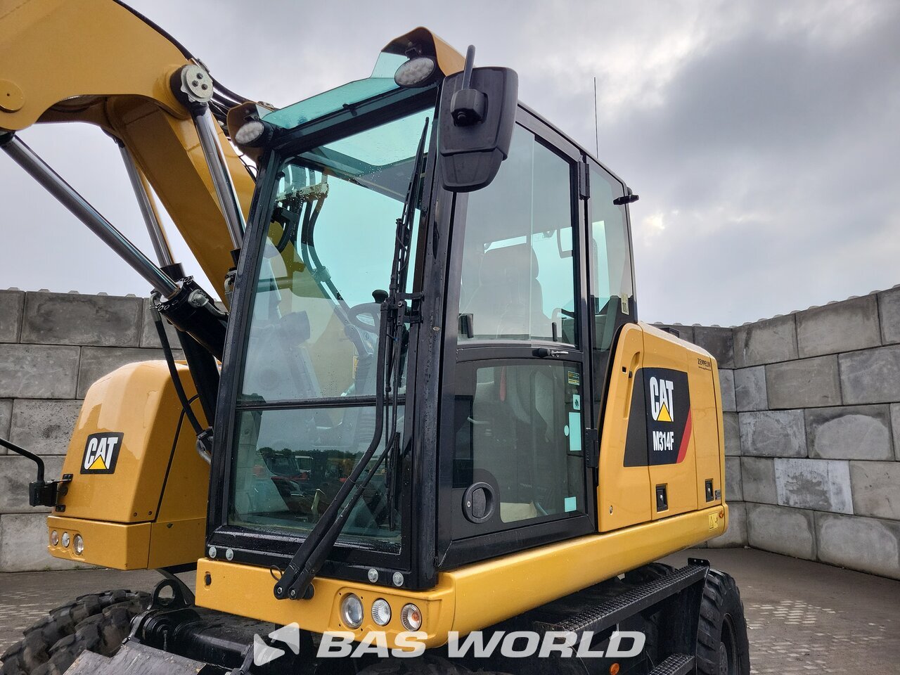Other : Caterpillar M314 F Pelle sur pneus