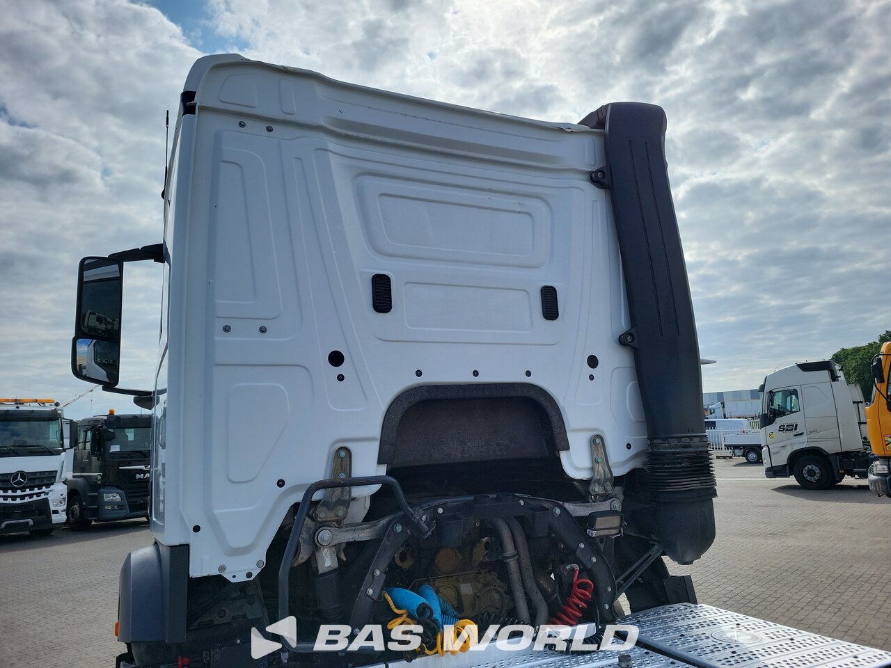 Back of cabin : Mercedes Actros 1845 4X2 Tracteur routier