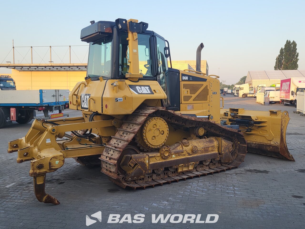 Other : Caterpillar D6 N XL Bouteurs sur chenilles