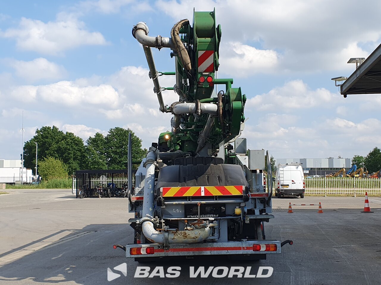 Other : MAN TGS 37.460 8X4 Putzmeister Type: M36-4 Pompe à béton