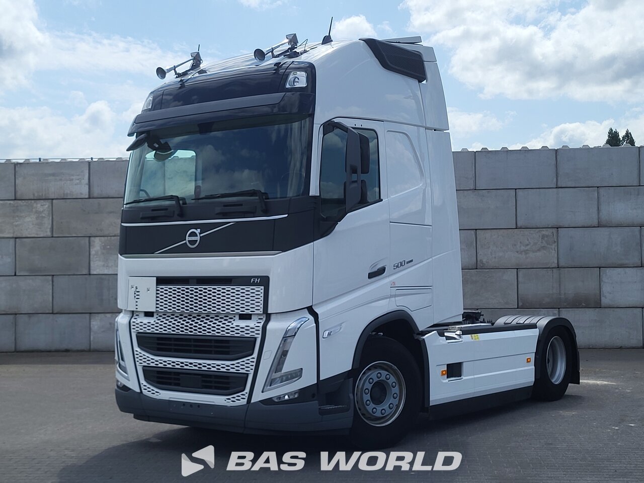 Front left : Volvo FH 500 4X2 Tracteur routier