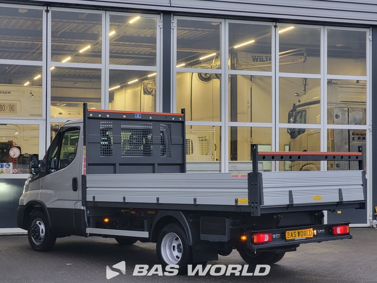 Other : Iveco Daily 35C21 Ouvert